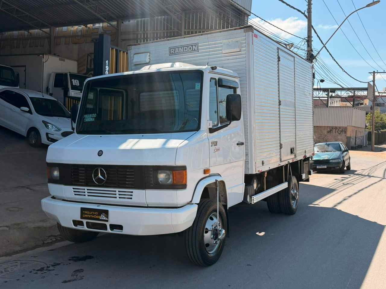 Mercedes-Benz 710